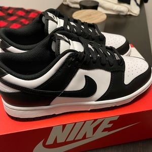 Nike Dunk Low “PANDAS” (MESSAGE ME BEFORE BUYING!!)
